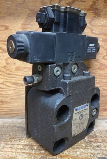Vickers CG5100CCMFWB5P10 Hydraulic Valve