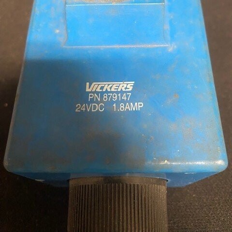 Vickers DG4S2-012A-UH60 Directional Hydraulic Valve - Image 2