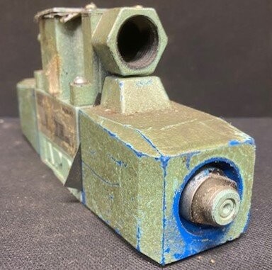 Vickers DG4SM-3-2C-P7-H-50 Directional Control Valve