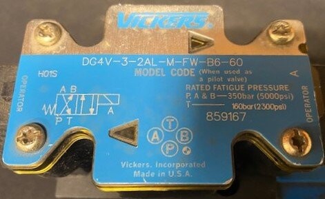 Vickers DG4V-3-2AL-M-FW-B6-60 Hydraulic Valve - Image 2