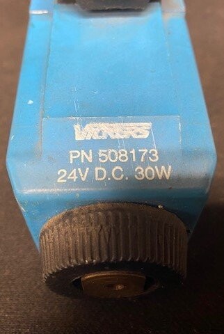 Vickers DG4V-3S-2A-MFW-H5-60 Hydraulic Valve - Image 3