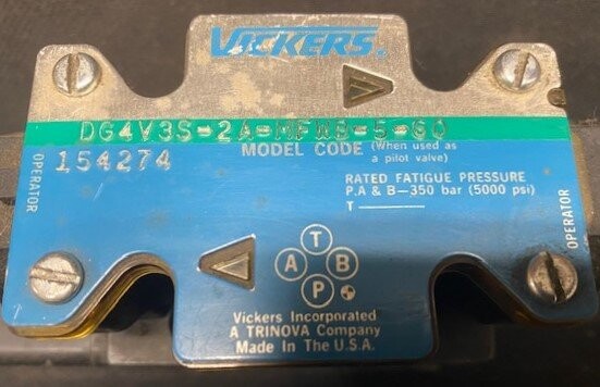 Vickers DG4V-3S-2A-MFWB-5-60 Hydraulic Valve - Image 2
