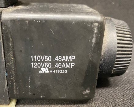 Vickers DG4V-3S-2A-MFWB-5-60 Hydraulic Valve - Image 3