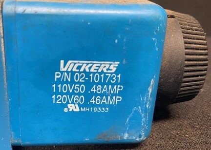 Vickers DG4V-3S-2A-MFWB-5-60 Hydraulic Valve - Image 4