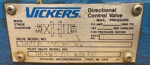 Vickers DG5S8 33C WB 10 Directional Control Valve - Image 2