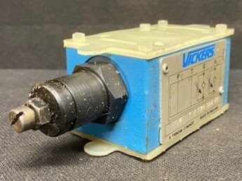 Vickers DGMFN-3-Y-A2W-B2W-21 Hydraulic Valve