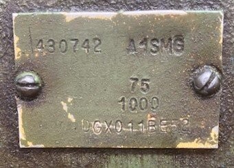 Vickers DGX011BE52 Hydraulic Valve - Image 2