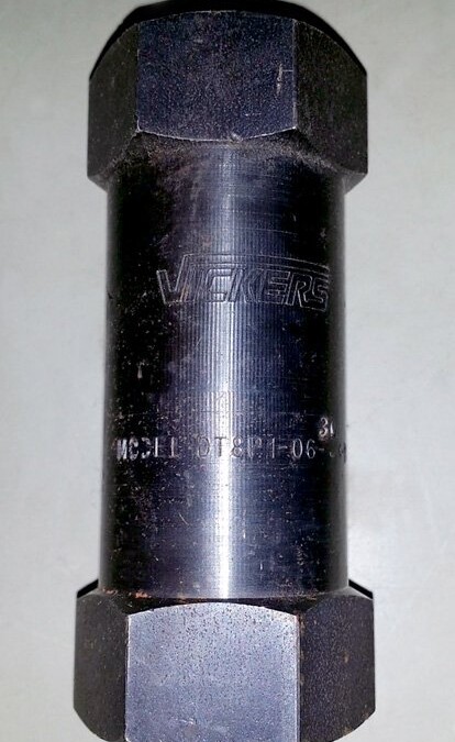Vickers DT8P1-06-30-11 Check Valve