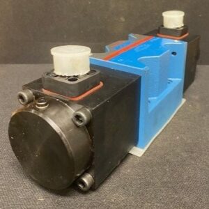 Vickers KDG4V-5-2C65S-Z-M-U-46-30 Dual Port Hydraulic Valve