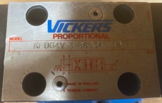 Vickers KFDG5V-2C300NEX-VM-U1-H1-12 Proportional Directional Valve - Image 3