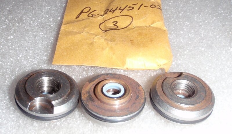 Vickers PG-24451-02 Plug assembly 3pack