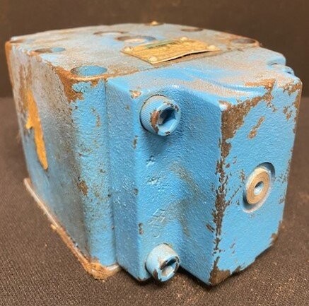Vickers RG 10 D2 30 Pressure Control Valve - Image 3