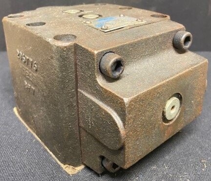 Vickers RG 10 D4 30 Pressure Control Valve - Image 3
