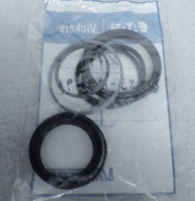 Vickers 6333-AB491 Seal Kit - Image 2