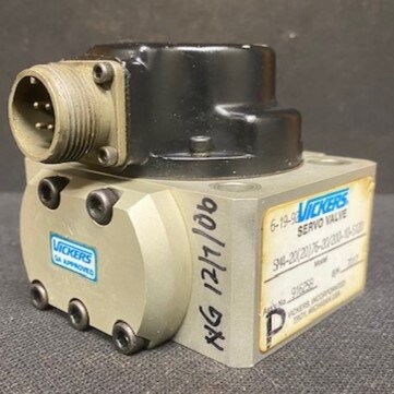 Vickers SM4-20(20)76-20/200-10-S120 Servo Valve
