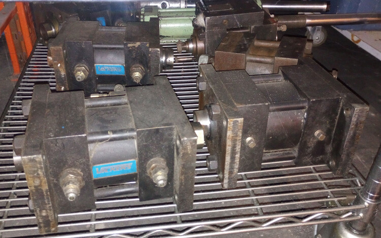 Vickers 3000 PSI Hydraulic Cylinder