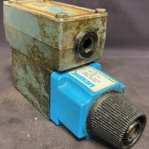 Vickers DG4V-3-0B-M-W-B-40 Hydraulic Directional Control Valve