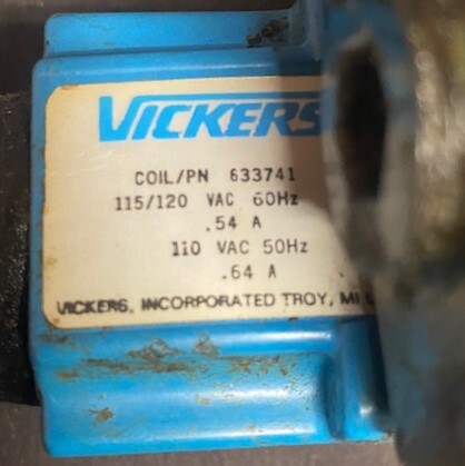 Vickers DG4V-3-0B-M-W-B-40 Hydraulic Directional Control Valve - Image 3