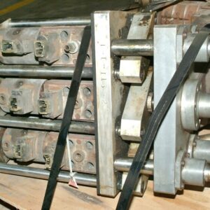 W. Mueller Unknown Model 3x115 Blow Mold Machine Head