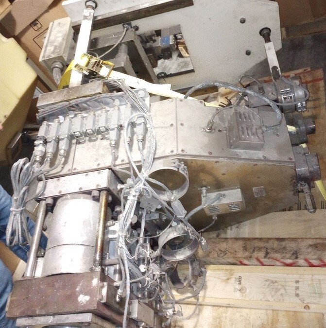 W. Mueller S3/120-200 P-PE, Reco 3 3x200mm EBM Processing Head - Image 2