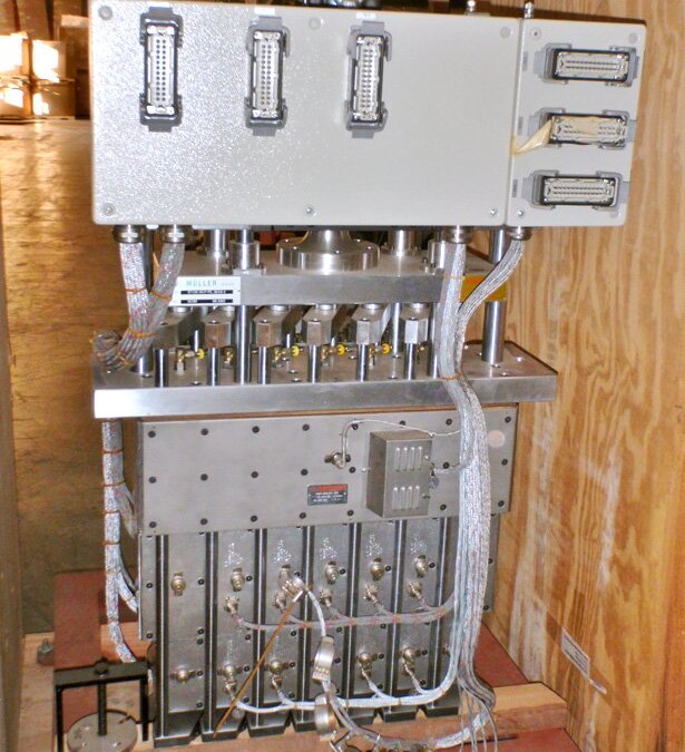 W. Mueller S7/35-85 P-PE Triple Layer Blow Mold Head - Image 2