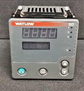 Watlow SD4C-HKAE-AARG Temperature Controller