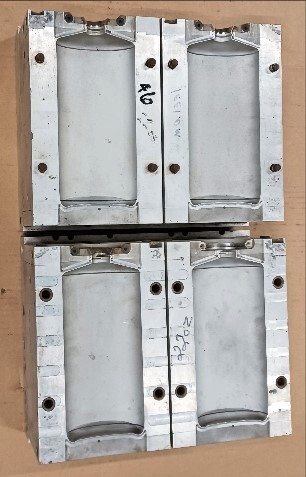 Wentworth Mould MSO-12637-1&2 22oz Flask Bottle Mold