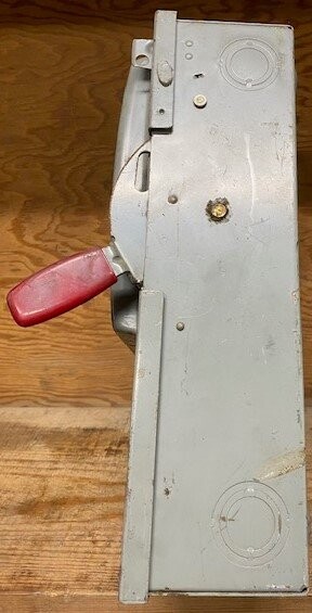 Westinghouse HF361 Enclosed Fusible Safety Switch - Image 2