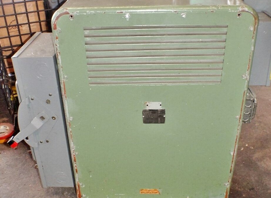 Westinghouse 234A201G04 3-Phase Transformer - Image 2