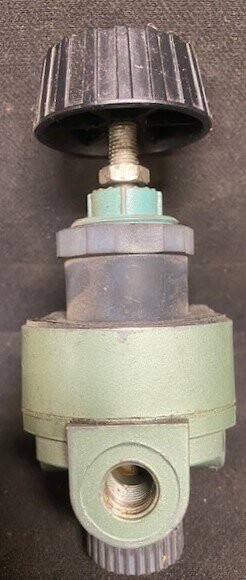 Wilkerson R10-02-P00 Pneumatic Valve - Image 3