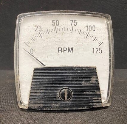 Yokogawa 254300FAFA8 DC AMP 0-Left RTG-1MA 0-125 RPM Panel Gauge