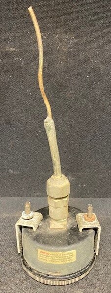 Zeks Air Drier Corp Unknown Model 0-300 PSI Primea Pressure Gauge - Image 2